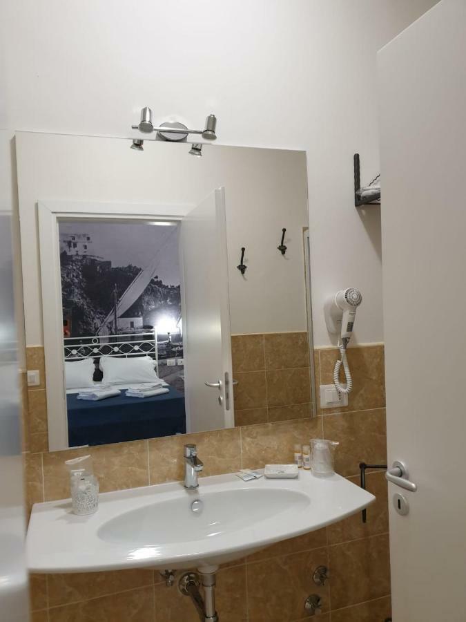 Porta Marina Guest Rooms Scalea Εξωτερικό φωτογραφία