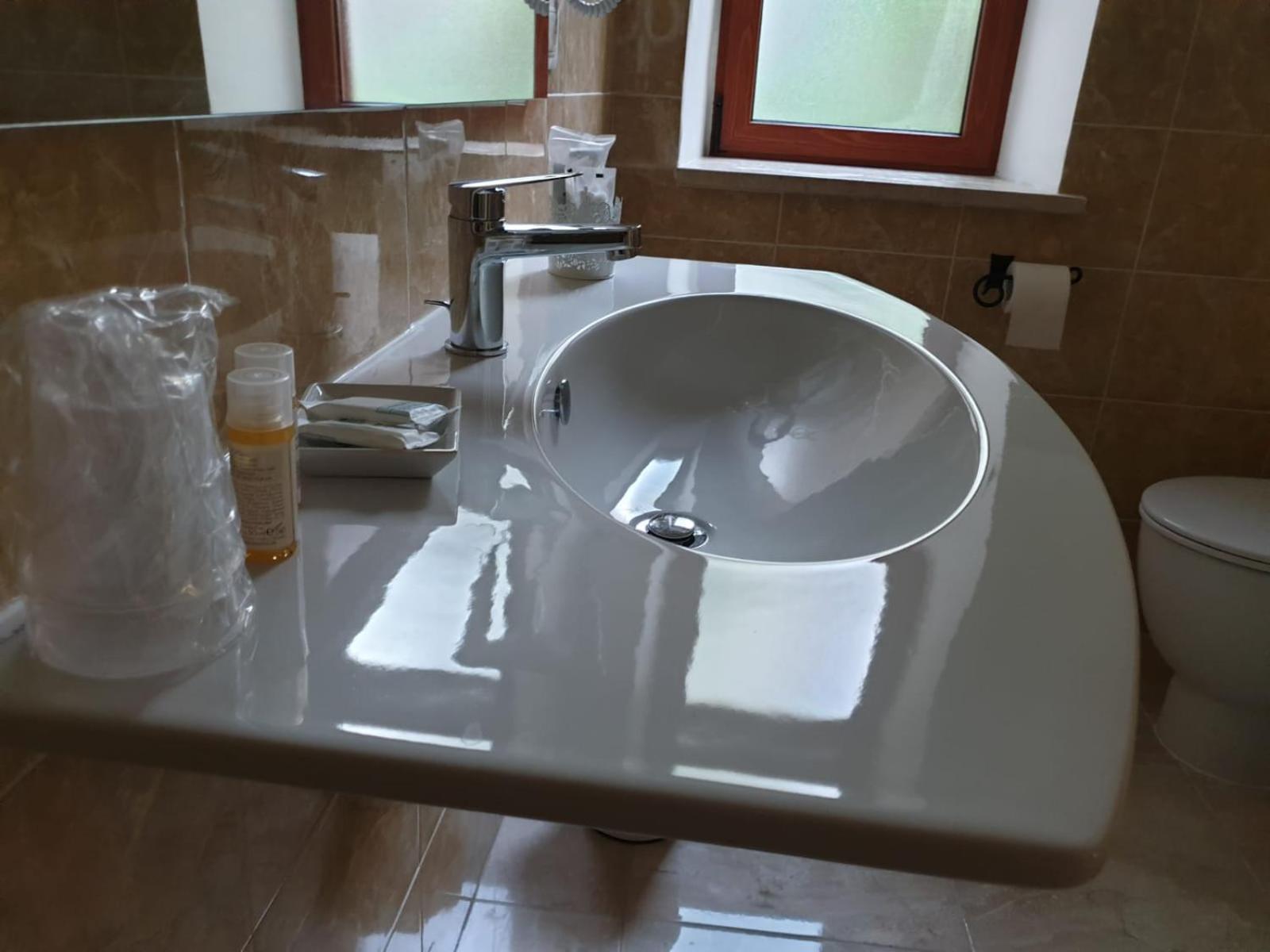 Porta Marina Guest Rooms Scalea Εξωτερικό φωτογραφία