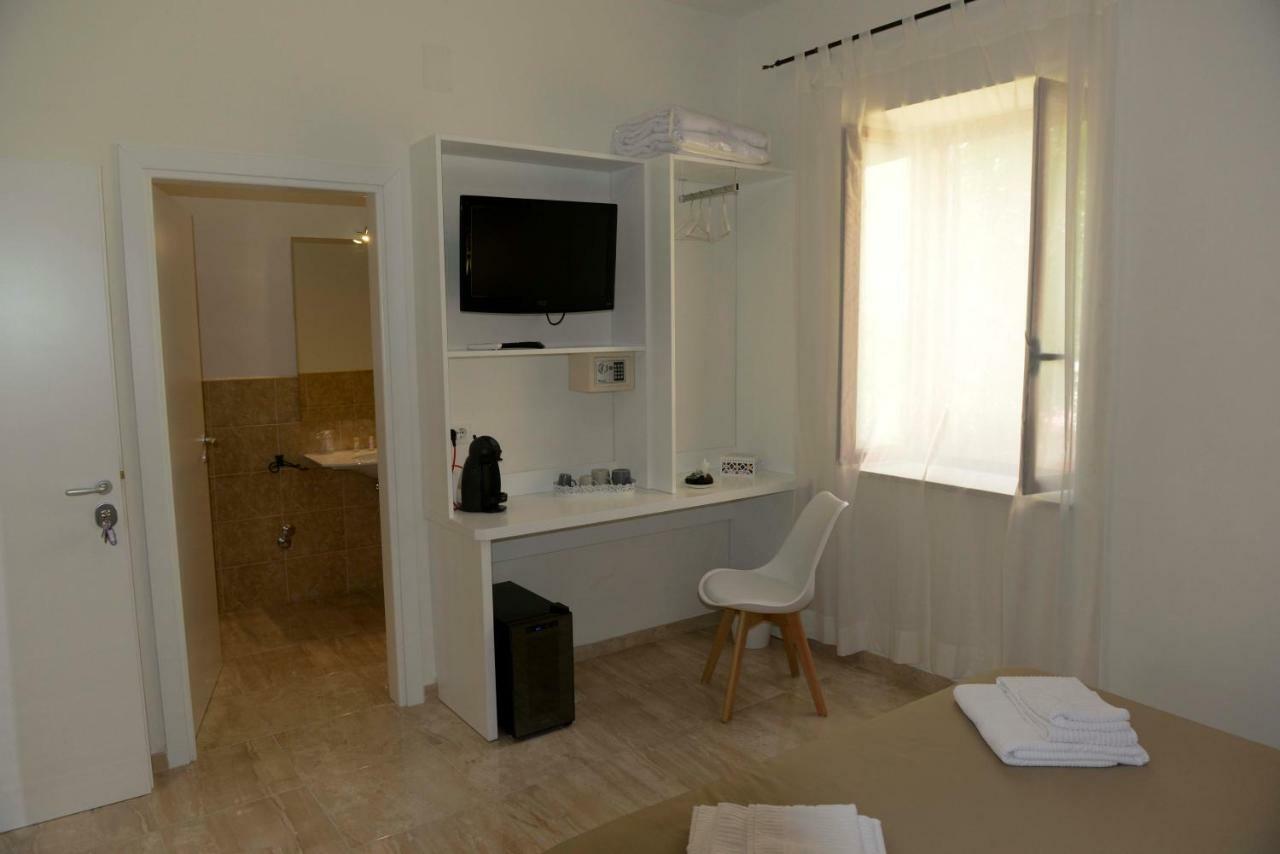 Porta Marina Guest Rooms Scalea Εξωτερικό φωτογραφία