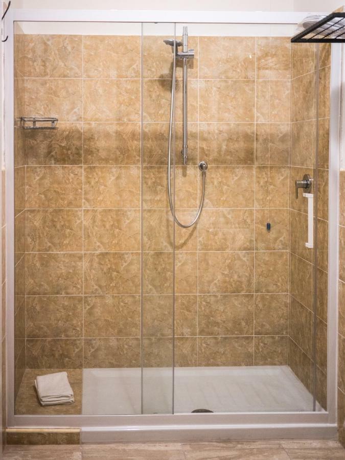 Porta Marina Guest Rooms Scalea Εξωτερικό φωτογραφία